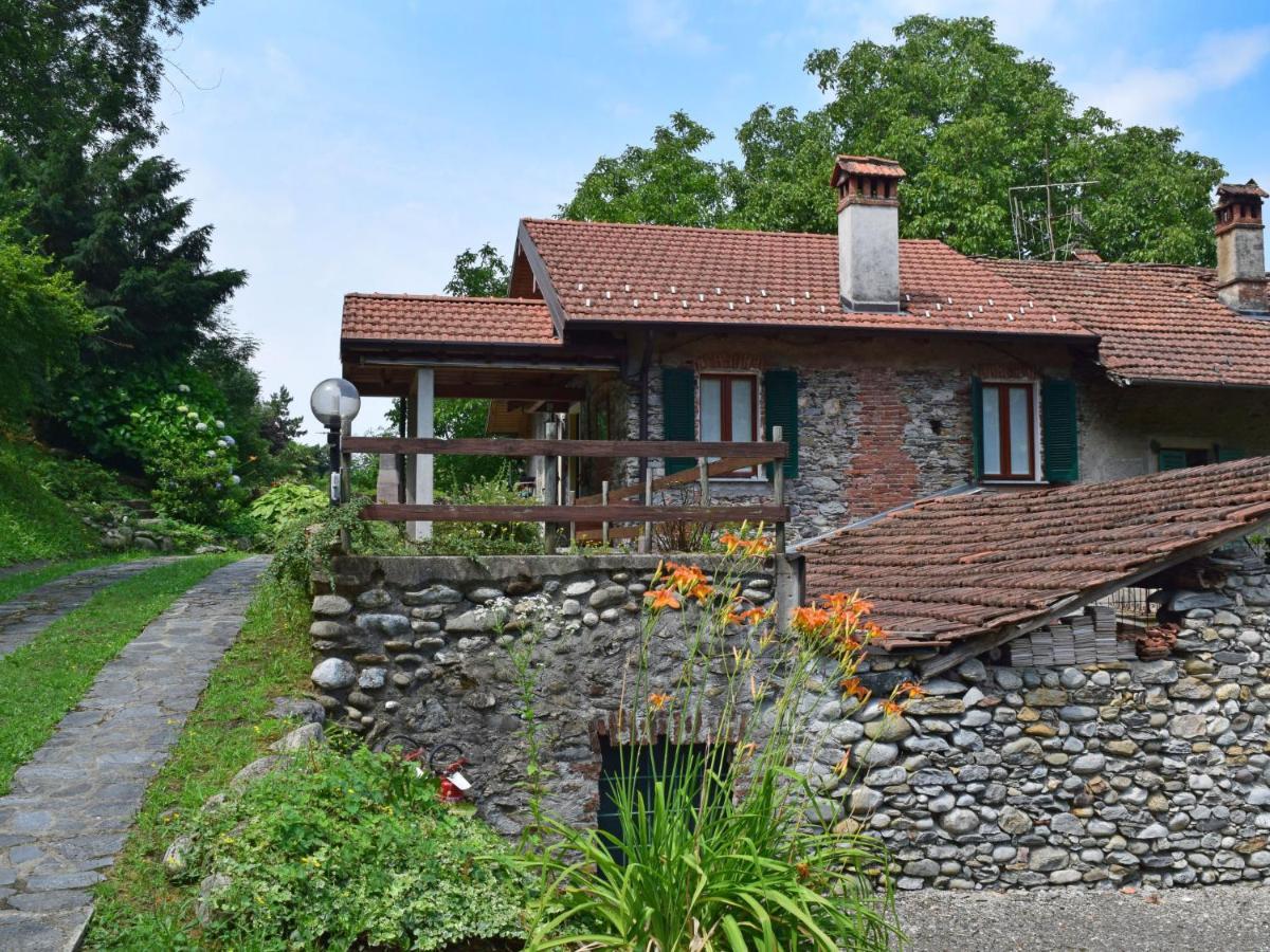 Holiday Home Casa Mulino By Interhome Castelveccana Bagian luar foto